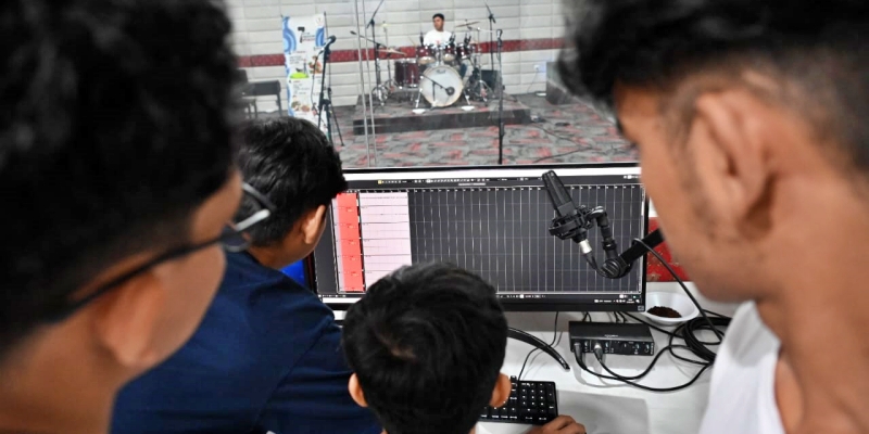 Hadirkan Studio Musik, Amanah Latih dan Fasilitasi Pemuda untuk Berkarya