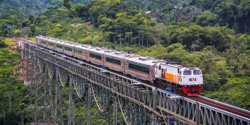 Penumpang KA Blambangan Ekspres Melonjak Usai Rute Diperpanjang