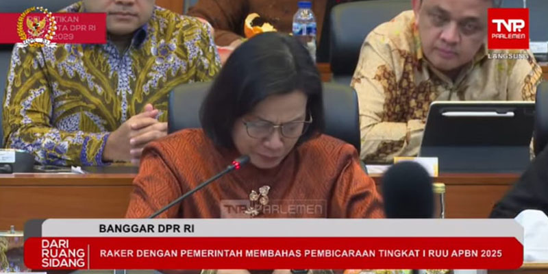 Sambil Menangis Sri Mulyani Sentil DPR Lewat Wejangan Bung Hatta