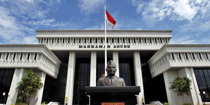 Dugaan Honor Hakim Agung Dipotong, IPW Bakal Lapor KPK