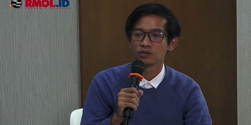 PDIP Kambinghitamkan Jokowi Demi Selamatkan Muka