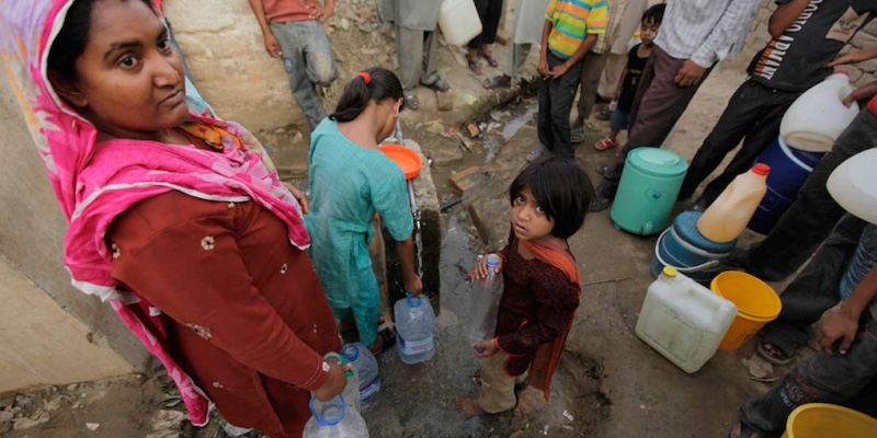 Pakistan Hadapi Masalah Air yang Terkontaminasi