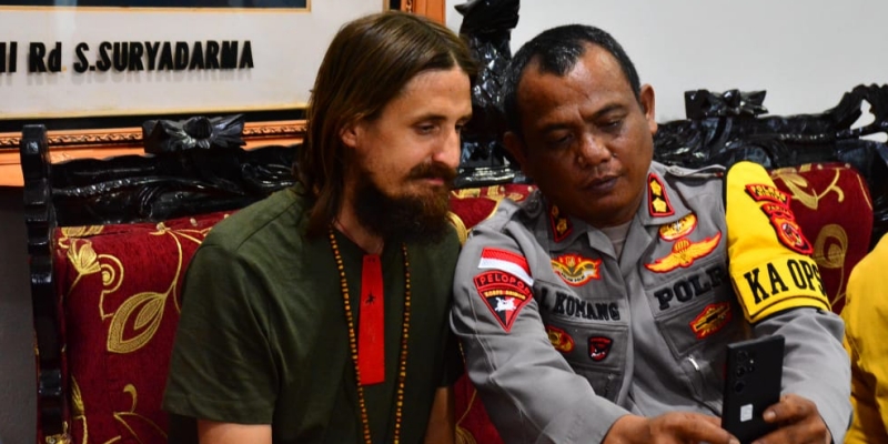 Bebaskan Kapten Philip Secara Persuasif, Jokowi Apresiasi TNI-Polri