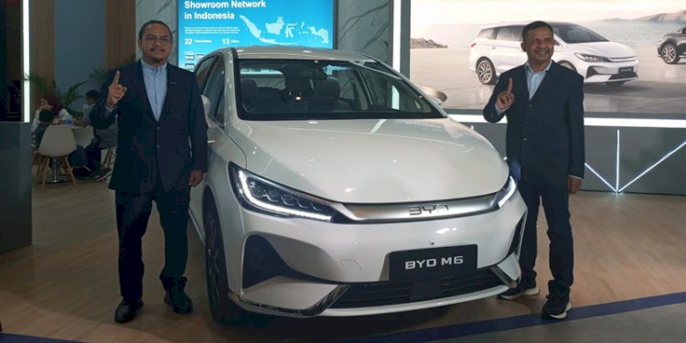 BYD Klaim M6 Punya Teknologi Lebih Mumpuni dari Pesaing