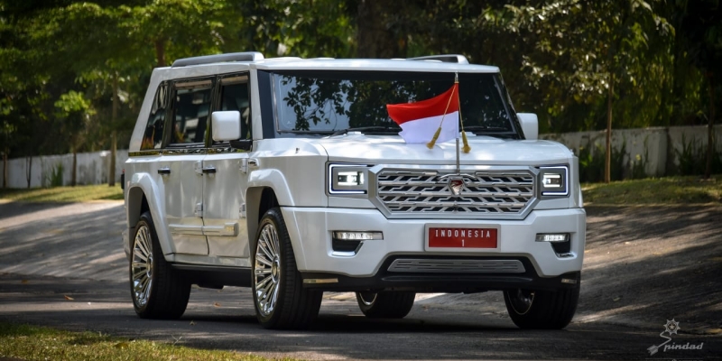 Prabowo <i>Rebranding</i> Citra Kepresidenan Lewat Mobil Maung