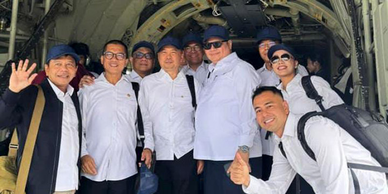 Prabowo Angkut Anggota Kabinet Naik Hercules sebagai <i>Shock Therapy</i>