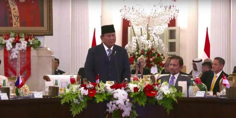 Momen Hangat Prabowo Jamu Tamu Negara di Istana