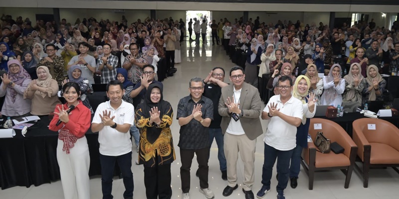 Telkom Asah Kemampuan Digital 500 Guru SD-SMP di Subang