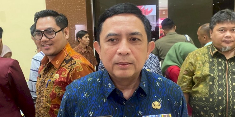 Pemkot Lampung Larang Baliho Kampanye Ditempel di Pohon