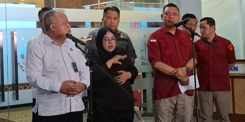 Jadi Tersangka Dugaan Suap, 3 Hakim dan 1 Pengacara Dijebloskan ke Rutan