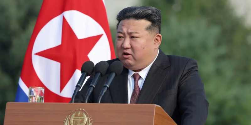 Kim Jong Un Pertegas Status Korsel Musuh Korut