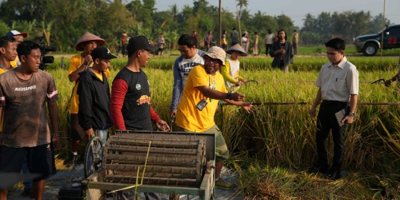 Film “Seribu Bayang Purnama” Tawarkan Romansa Cinta di Atas Keresahan Petani