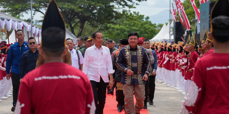 Bersama Kepala BIN, Jokowi Resmikan Gedung Amanah Aceh