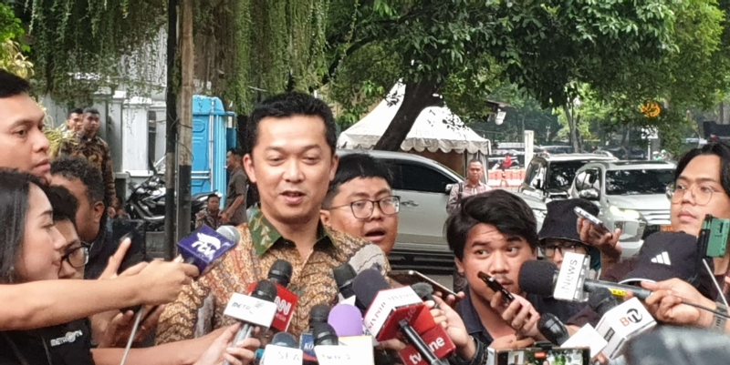 Warganet Lebih Setuju Taufik Hidayat Menpora