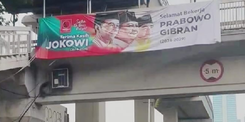 Marak Spanduk 'Terima Kasih Jokowi, Selamat Bekerja Prabowo-Gibran', Pengamat: Emas Tetap Emas