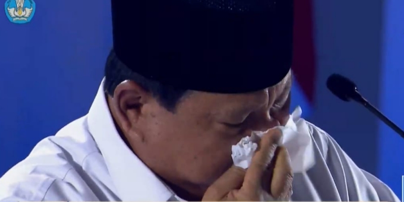 Prabowo Menangis di Depan Ribuan Guru Indonesia