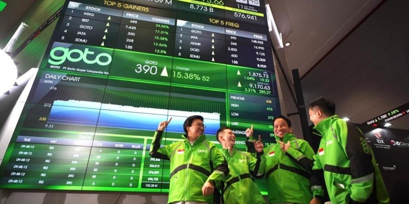 Saham GOTO Kembali Meroket, Tembus ke Rp72