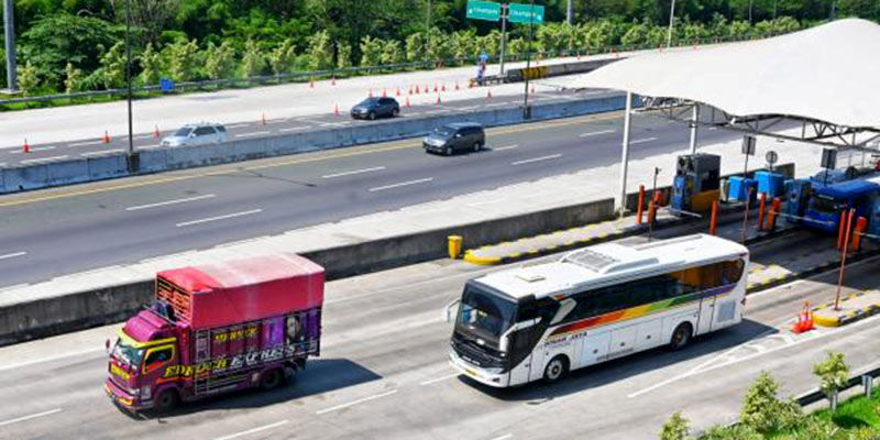 Pakar Logistik Minta Kemenhub Evaluasi Pelarangan Truk Sumbu 3 Beroperasi saat Nataru