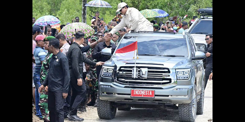 Bukan Garuda MV3, Prabowo Pilih Naik GWM Tank 500 di Papua