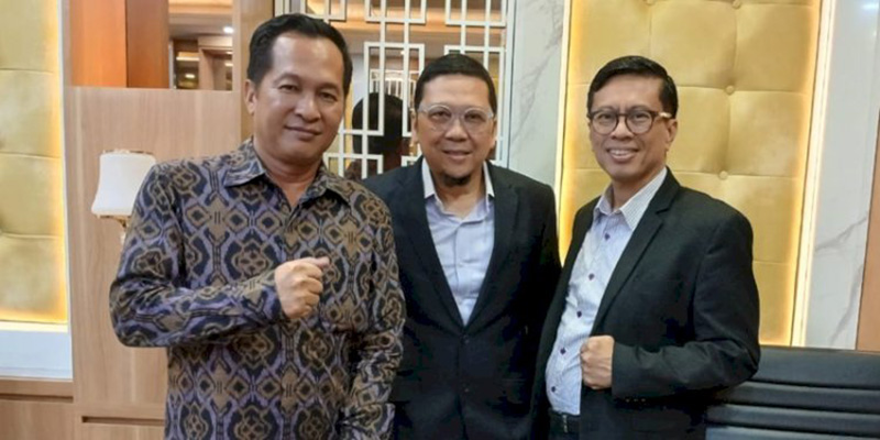 Termasuk Ferry Juliantono, Dua Kandidat Bersaing Menuju Kursi Ketum IKA Unpad 2024-2028