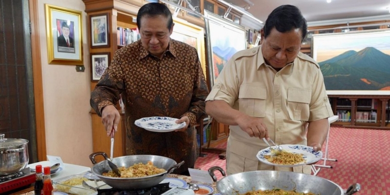 Prabowo Temui SBY di Cikeas, Disuguhi Nasi Goreng