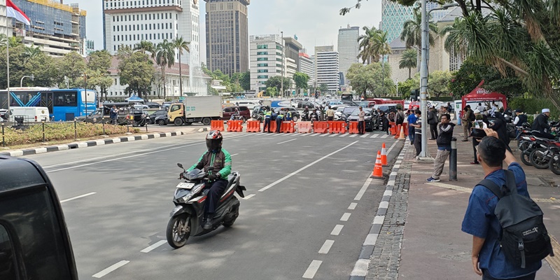 Ruas Jalan Menuju Istana Ditutup, Massa Aksi 411 Belum Tampak