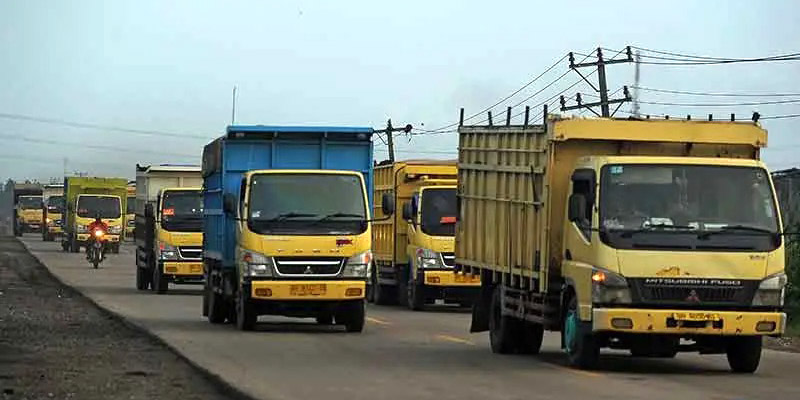 Kemenhub Mending Atur Jalan Dibanding Larang Operasional Truk saat Nataru