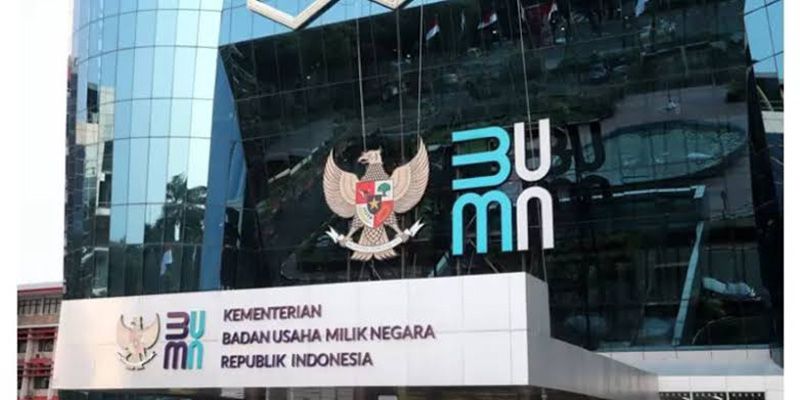 Ekonom Ingatkan Risiko Campur Tangan Politik Jika Dua BUMN Ini Masuk Danantara