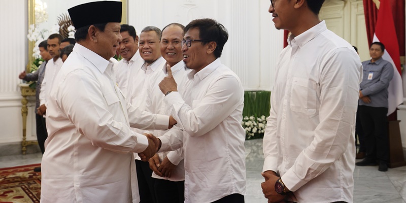 Akhirnya, Prabowo Resmi Hapus Utang Macet Petani-Nelayan UMKM