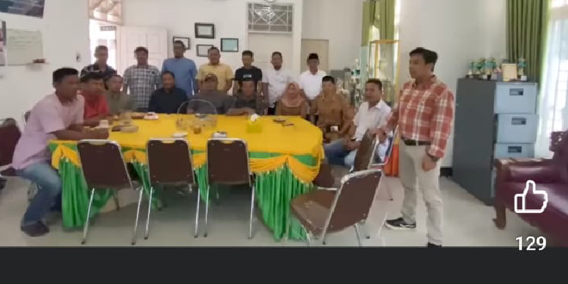 Lurah dan Kades Deklarasikan Dukungan Ke Bobby Nasution dan Gus Irawan di Tapanuli Selatan