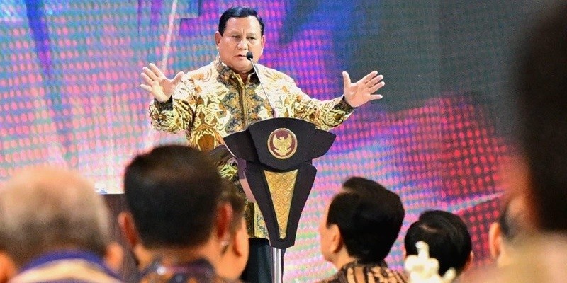 Prabowo Peringatkan Lembaga Keuangan: Jaga Uang Rakyat dengan Bijak