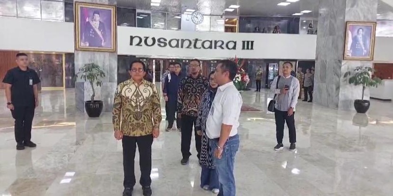 Begini Suasana Pemutaran Lagu Kebangsaan di Kompleks Parlemen