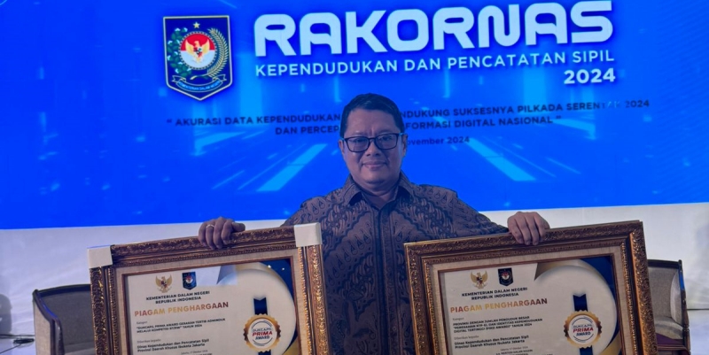 Dukcapil DKI Sabet 2 Penghargaan Nasional