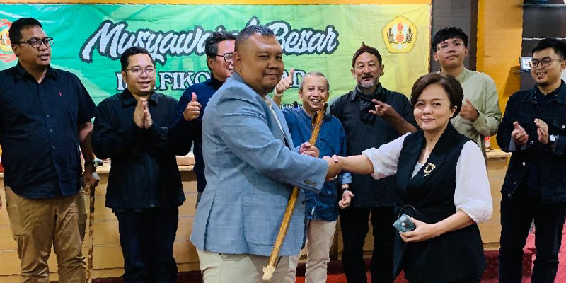 Hendri Satrio Terpilih jadi Ketua IKA FIKOM UNPAD