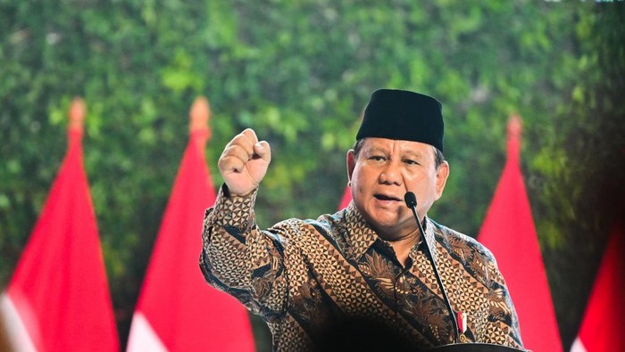 Prabowo dan Transfer Kekuasaan Melalui UUD 1945