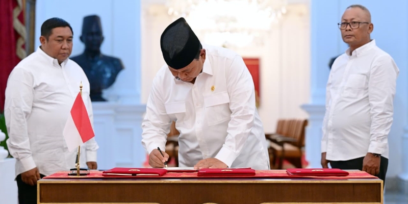 Teken Aturan Hapus Utang Macet, Prabowo Dukung Keberlanjutan UMKM