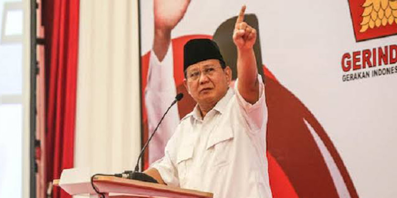 Prabowo Didorong Keluarkan Dekrit Kembali ke UUD 1945 Asli