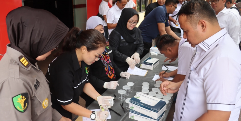 Polres Jaksel Mendadak Periksa Senpi dan Tes Urine Personel