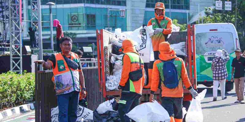 Ribuan Petugas Kebersihan Disiagakan