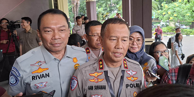 Polri Imbau Warga Naik Angkutan Umum Resmi Bukan Ilegal Saat Libur Nataru