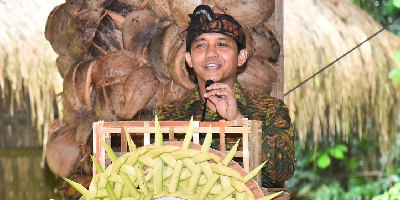 Menhut Raja Antoni: Pelestarian Hutan Berbasis Budaya Sangat Penting