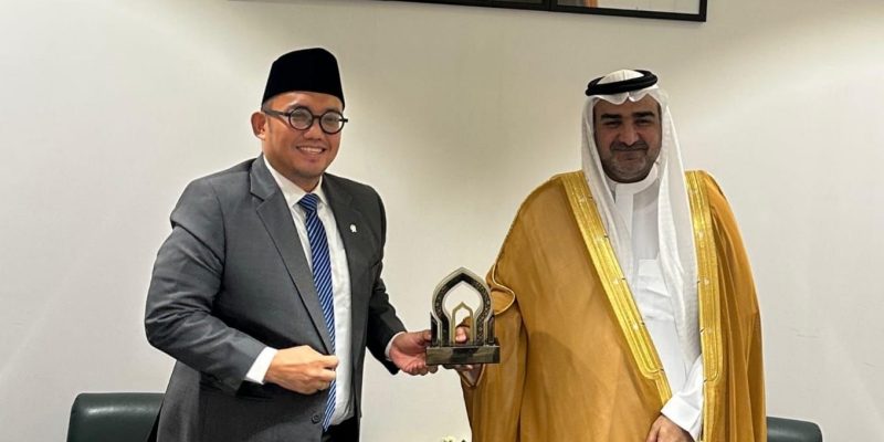 Kunjungi Kementerian Haji dan Umrah Arab Saudi, Dahnil Bahas Persiapan Haji 2025-2026