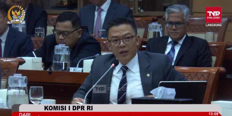 Menlu Sugiono Bantah <i>Joint Development</i> dengan Tiongkok Bahayakan Posisi Negara