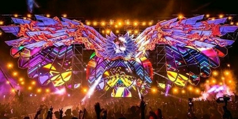 Tiga Panggung Spektakuler Meriahkan Djakarta Warehouse Project 2024