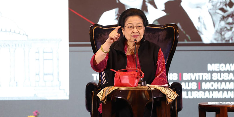 Menanti Sikap Megawati Usai Hasto jadi Tersangka