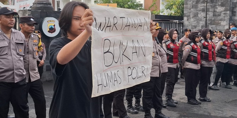 AJI Semarang Kecam Upaya Wartawan Ikut Intervensi Kasus Polisi Tembak Siswa SMK