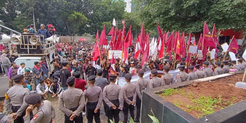 Tangkap Harun Masiku!