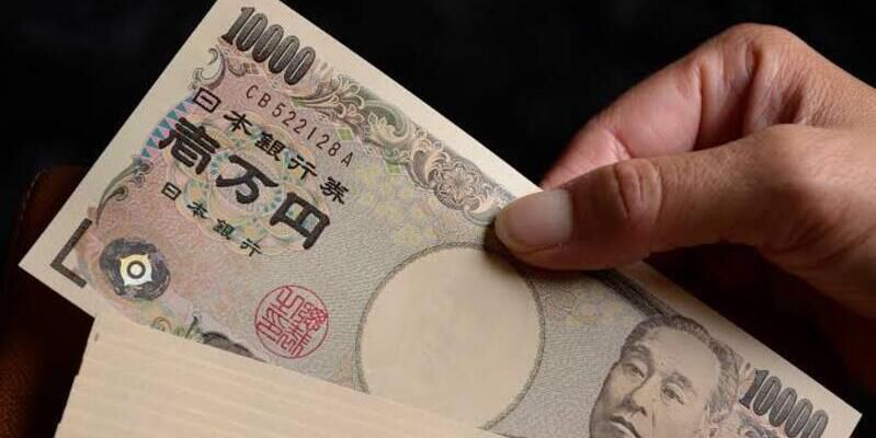 Nilai Tukar Yen Jepang ke Titik Terendah