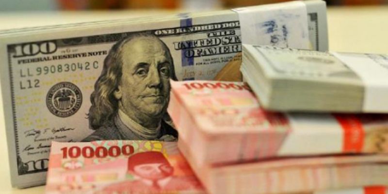 Jelang Akhir Pekan Rupiah Dibuka Ro16.361 per Dolar