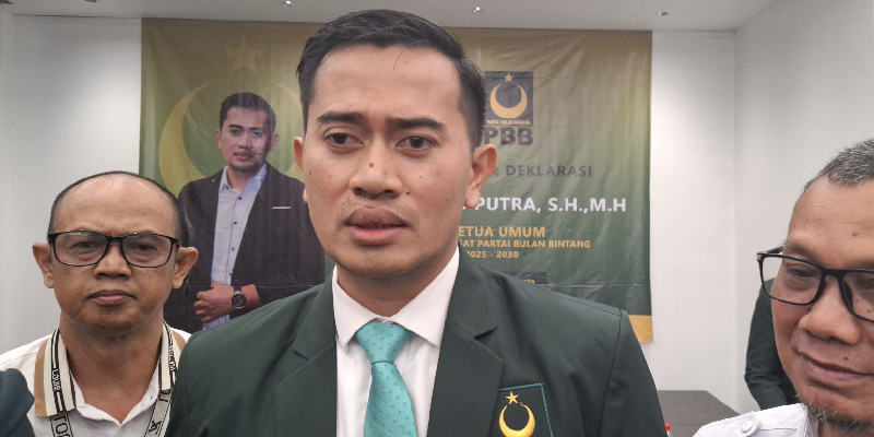 Keponakan Yusril, Gugum Ridho Putra Maju Calon Ketum PBB